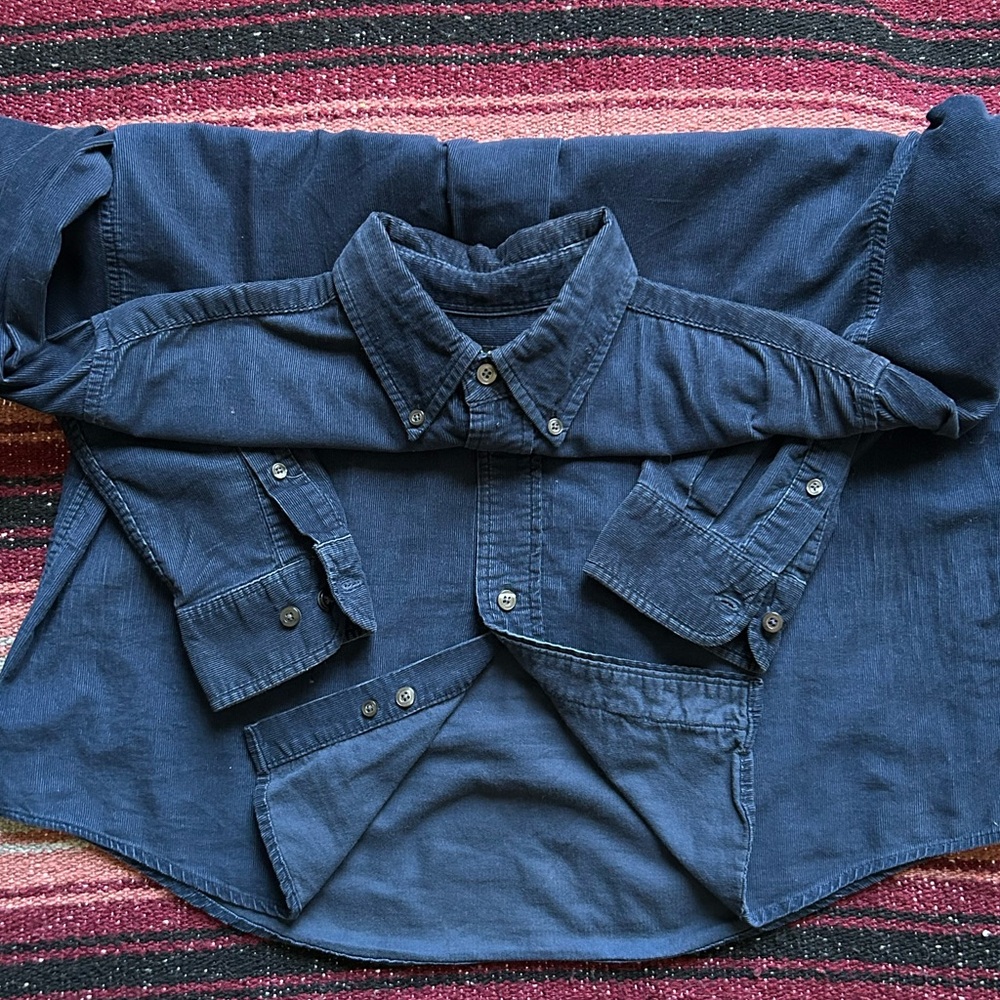 Blue corduroy Consensus button up shirt size M. - Picture 4 of 7